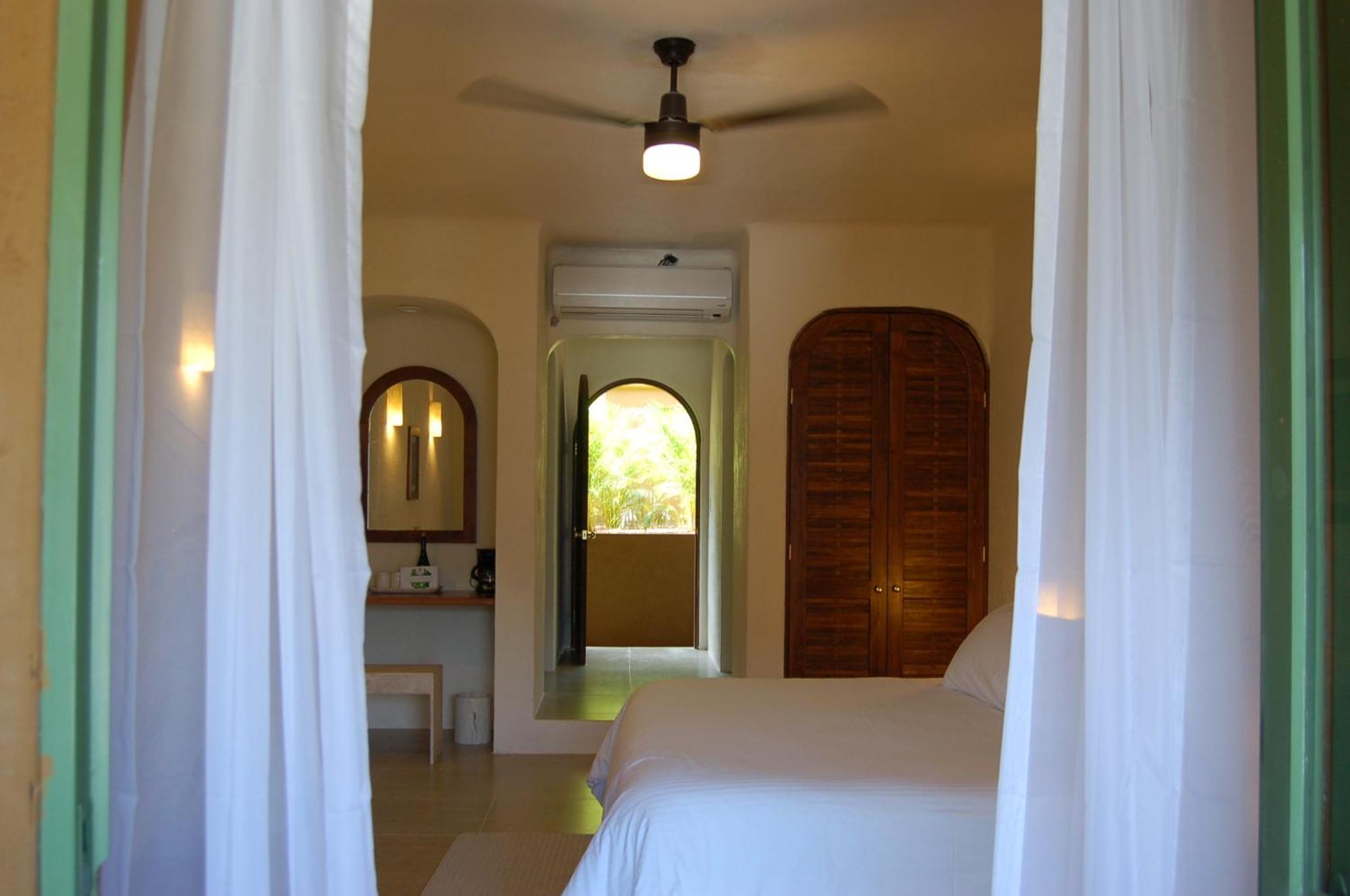 Hostal De La Luz - Spa Holistic Resort Tepoztlán Rum bild